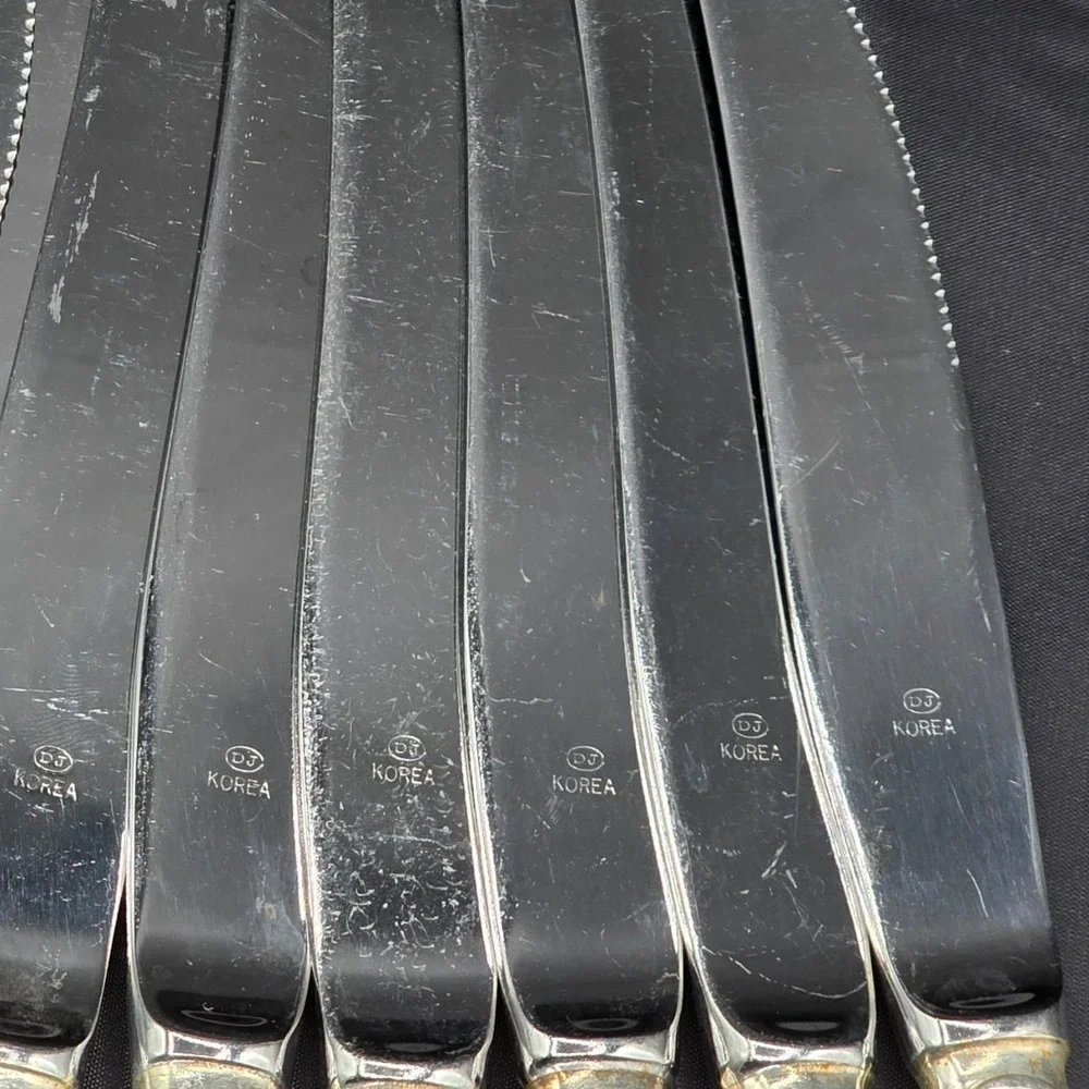 Vintage DJ Korea Saumur Dinner Knives Lot (12) Silverplate Handle SS Blade 9.25
